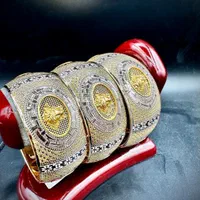 تک پوش ورساچه 18گرم طلا بدون اجرت|جواهرات|تهران, شهرک ولیعصر جنوبی|دیوار