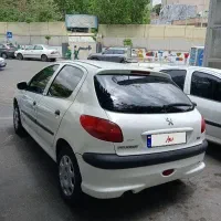 پژو ۲۰۶