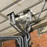 «خدمات تاسیسات لوله کشی ساختمان»و تعمیرات