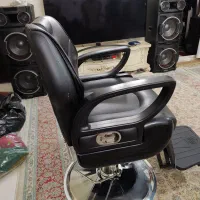 صندلی vip آرایشگاه|آرایشگاه و سالن‌های زیبایی|قرچک, میرزائی جنوبی|دیوار