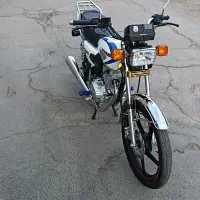موتور سیکلت 200
