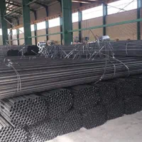 داربست فلزی شاهرخ و تخته زیر پا بنایی