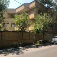 پاسداران۵۰۰ متر بنا در ۳ طبقه/ جهت محل کار و ...