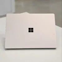 سرفیـس لپـتاپـGO