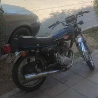 موتور۱۲۵ پرواز