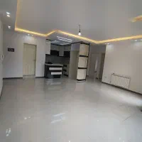 آپارتمان،75متری برخیابان میدان دوم