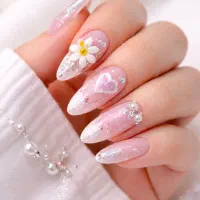 آموزش کاشت ناخن