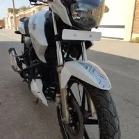 آپاچی مزایده