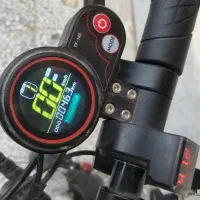 اسکوتر برقی|دوچرخه، اسکیت، اسکوتر|اوز, |دیوار