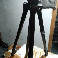 سه پایه دوربین عکاسی