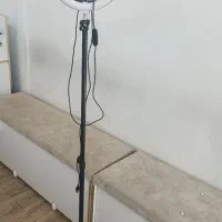 رینگ لایت و پایه