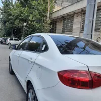 جکj4 مدل ۱۴۰۳ گارانتی فعال