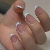 کاشت ناخن، پدیکور و کفسابی و رفع پینه های پا|خدمات آرایشگری و زیبایی|تهران, مشیریه|دیوار
