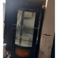 ویترین  بسیار تمیز  برای فروش|بوفه، ویترین، کنسول|رشت, پل تالشان|دیوار