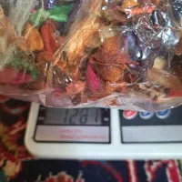 گل خشک رنگی