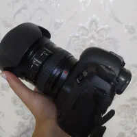 دوربین کنون 5D و لنز ۲۴.۱۰۵