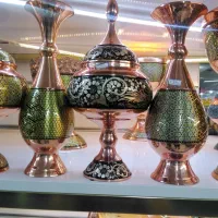 شکلات خوری و گلدان مس و پرداز اصفهان|صنایع دستی و سایر لوازم تزئینی|تهران, جنت‌آباد مرکزی|دیوار