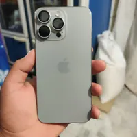 اپل iPhone 15 Pro Max با حافظهٔ ۲۵۶ گیگابایت