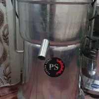 دستگاه آب میوه گیری