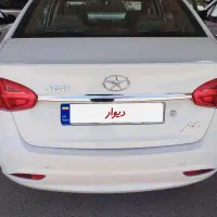 خودروی ‌j4 کم کارکرد و بدون خط و خش