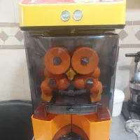 دستگاه آب پرتقال گیری