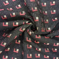 پارچه ژاکارد و چادر مشکی|لباس|بروجن, |دیوار