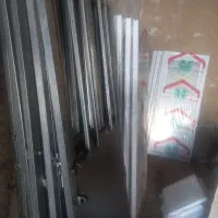 در وپنجره پی وی سی ودرب چوبی پیش ساخته|مصالح و تجهیزات ساختمان|فلاورجان, |دیوار