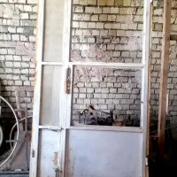 یک درب ورودی فلزی|مصالح و تجهیزات ساختمان|مشهد, بهمن|دیوار