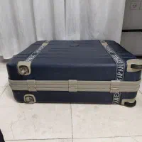 چمدان خارجی|کیف، کفش، کمربند|مشهد, راهنمایی|دیوار