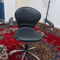 صندلی گردان  با خاصیت کنترل ارتفاع