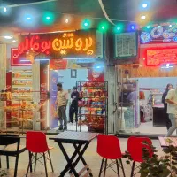 اجاره مغازه نبش میدان هفت تیر|اجارهٔ مغازه و غرفه|اصفهان, سروستان|دیوار