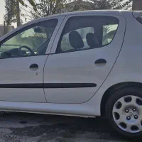 پژو ۲۰۶ تیپ ۵ مدل ۹۴ دریچه سیم|خودرو سواری و وانت|رشت, لاکان شهر|دیوار