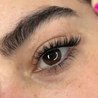 کاشت مژه ۱۹۸ تومن