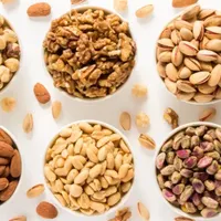 کارگر بسته بندی آجیل و خشکبار/جای خواب/غذا/بیمه