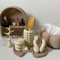 ست ارایشی  (نظم دهنده لوازم ارایشی)