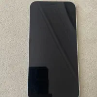 ایفون ۱۲ تمیز سفید