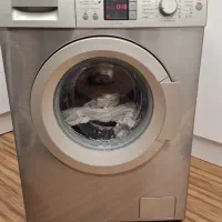 ماشین لباسشویی بوش سری۴ اصلی آلمان سالم و اصلی