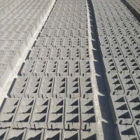 بلوک سیمانی  با تخلیه پای کار با ضمانت