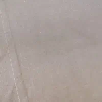 حدود 30 متر موکت تمیز بدون زدگی قهوه‌ای