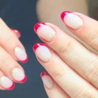 آموزش کاشت و ترمیم ناخن