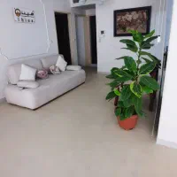 اجاره-اتاق-به-ناخن-کارومژه-کار