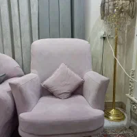 ۲عدد مبل تک نفره و یک میز جلومبلی