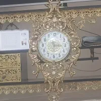 ساعت دیواری