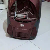 مدل جاروبرقی داخل عکس مشخص هست