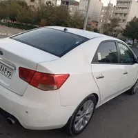 کیا سراتو اتوماتیک 2000cc، مدل ۲۰۱۰ نقد و اقساط|خودرو سواری و وانت|مشهد, دانشجو|دیوار
