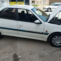 یک دستگاه پژو