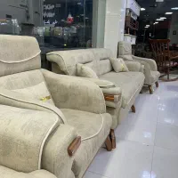 به یک فروشنده مبل فروشی نیازمندیم