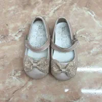 کفش بچگانه