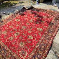 فرش دست باف ۹ متری کاملا سالم