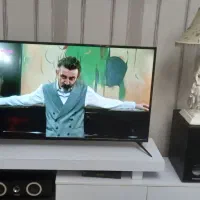 تلویزیون ۵۰ اینچ